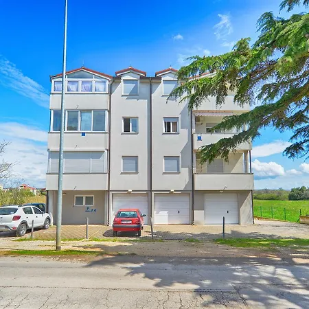 Apartment Dolores 873 *